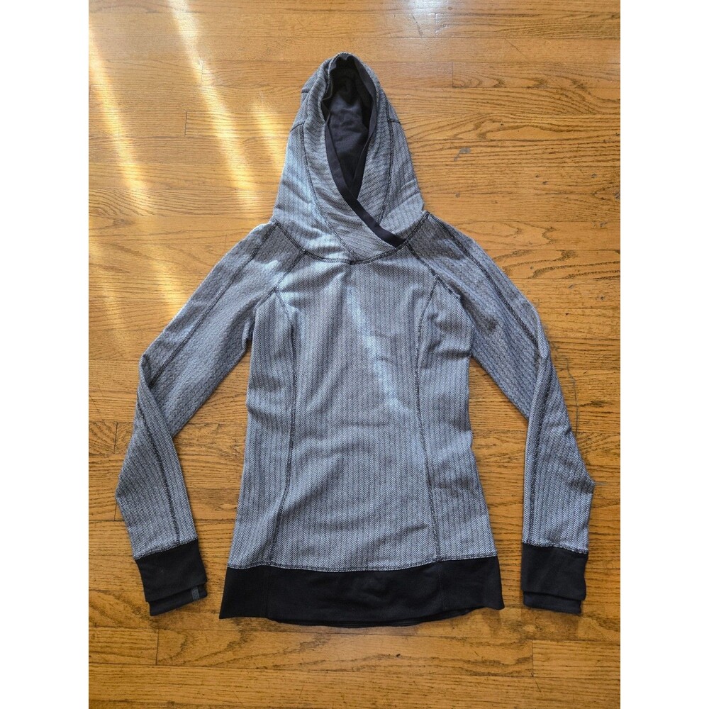 Lululemon Women’s Think Fast Pullover Hoodie Herringbone Black and Grey Size 4